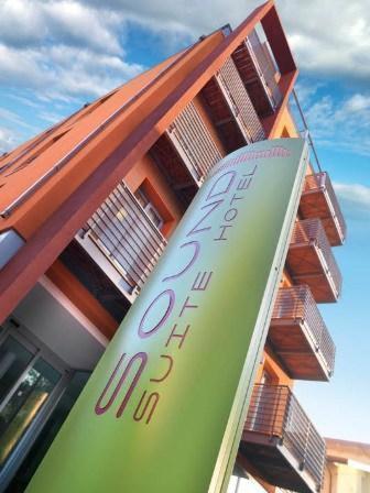 ريتشوني Sound Suite Hotel المظهر الخارجي الصورة